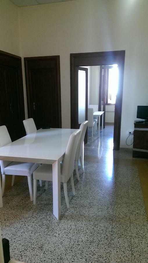 Palazzo Don Ruggiero 호텔 San Ferdinando di Puglia 외부 사진
